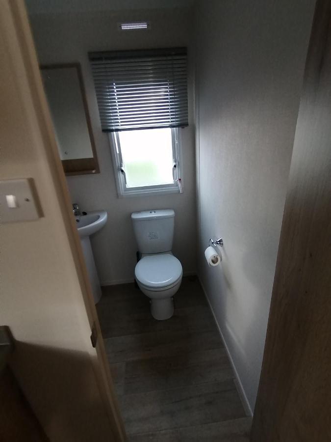 69R Seawick 2 Bedroom Caravan . New For 2022 Saint Osyth Exterior photo