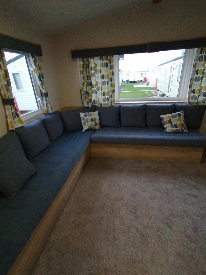 69R Seawick 2 Bedroom Caravan . New For 2022 Saint Osyth Exterior photo